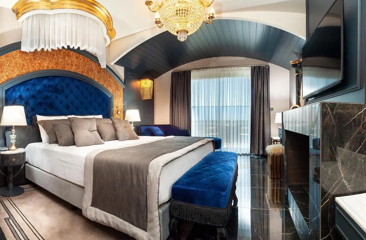 Tnr Otel & Spa Kusadasi Hotel